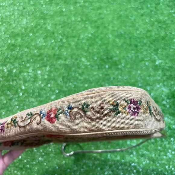 Vintage Floral Clutch Tapestry Handbag Purse Frame Boho Cottagecore - Picture 5 of 8